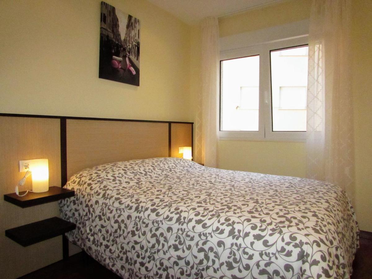 Apartamento En Centro De Fisterra Екстериор снимка